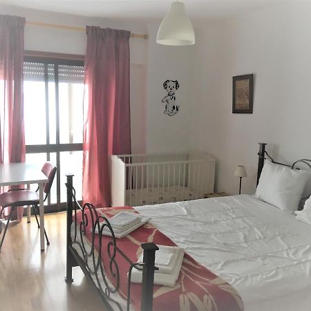 Apartamento Familiar Lisboa Taguspark Sao Marcos  ภายนอก รูปภาพ